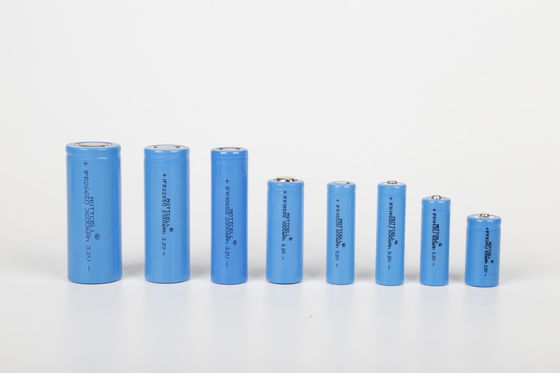 3.2V 3.7V ΛΙΘΙΟΥ ΤΑΡΟΥ ΤΑΡΟΥ ΗΛΗΝΙΚΗ ΕΝΕΡΓΙΑ 18650 14500 LIFEPO4 ΚΥΛΙΝΔΡΙΚΗ ΤΗΡΟΥ ΤΗΡΟΥ