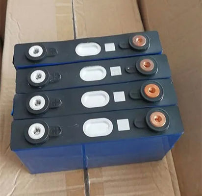 Αυτοκίνητο 3.2V Ηλιακή μπαταρία ιόντων λιθίου 67Ah 87Ah 12V 16V 18V 24V 36V 48V